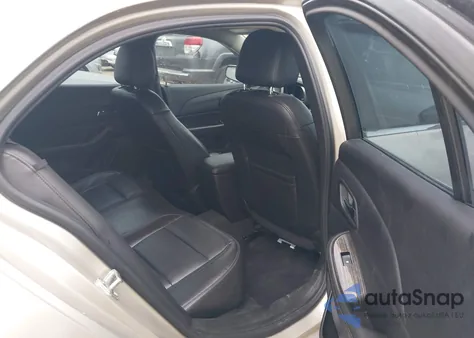 2015 Chevrolet Malibu 1Lz z USA, uszkodzony, nr VIN 1G11F5SL0FF172714